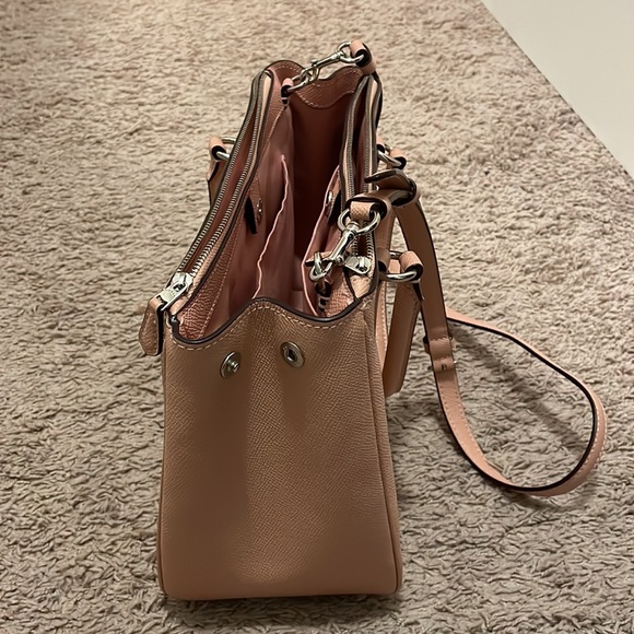 Coach shoulder bag / light pink - Picture 2 of 10